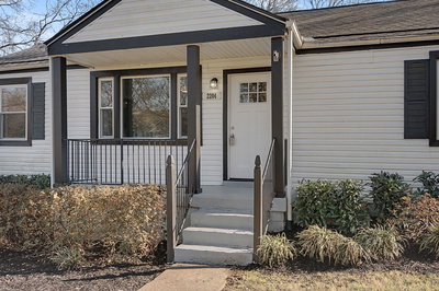2204 Sandra Dr