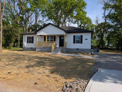 106 Buckingham Ln