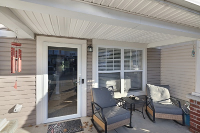 141 Shadow Glen Dr