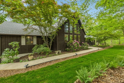 491 Deer Ridge Ln