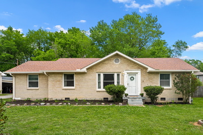 Exterior view of 4813 Big Horn Dr in Old Hickory, TN