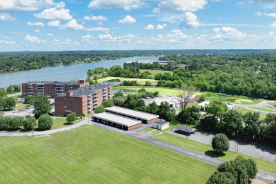 200 Sanders Ferry Rd