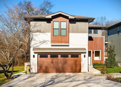 560 Highcrest Dr