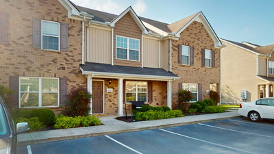 2037 Debonair Ln
