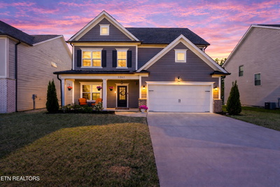 5069 NE Shelterwood Drive