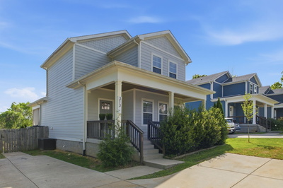 313 Capital St