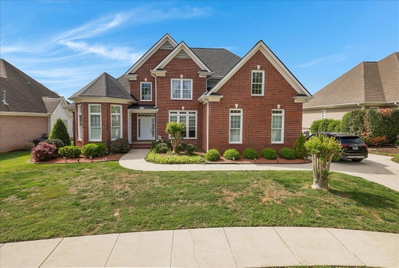1090 Norfolk Green Circle