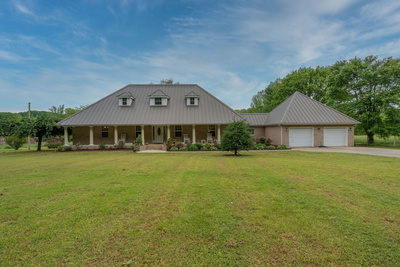 8276 Middle Butler Rd