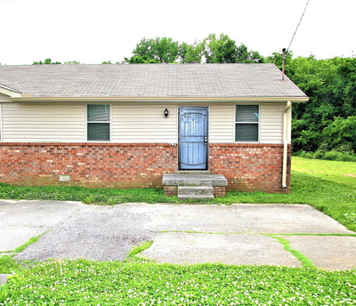 Exterior view of 3728 Village Trail in Nashville, TN