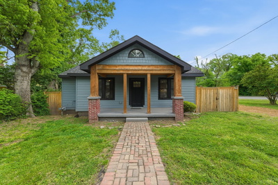 1253 W Main St