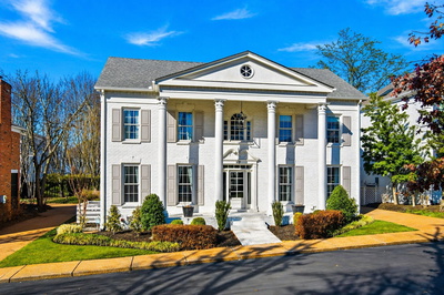 107 Chatsworth Dr