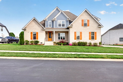 413 Sheas Way