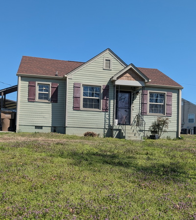 2232 Maplecrest Dr