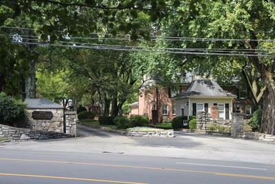 5025 Hillsboro Pike