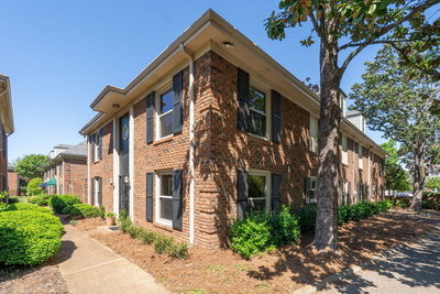 328 Elmington Ave