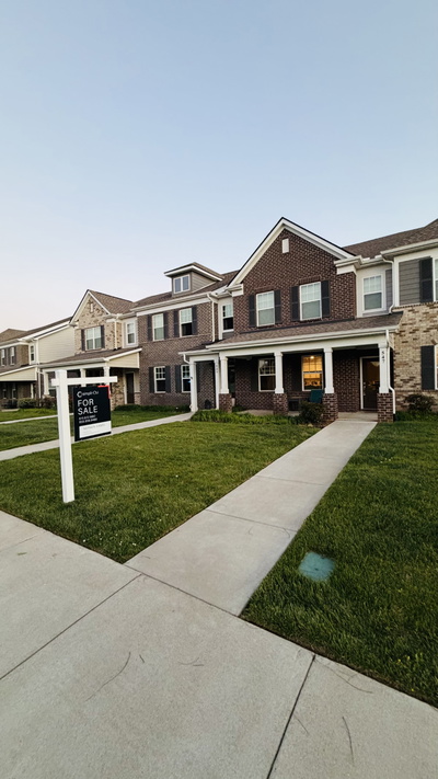 547 Swanholme Dr