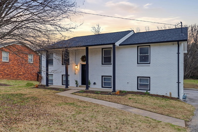 601 Huntington Pkwy