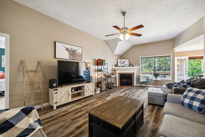 1337 Mutual Dr