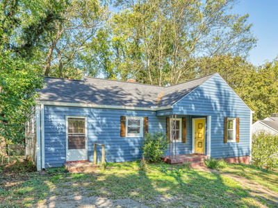208 Inglewood Dr