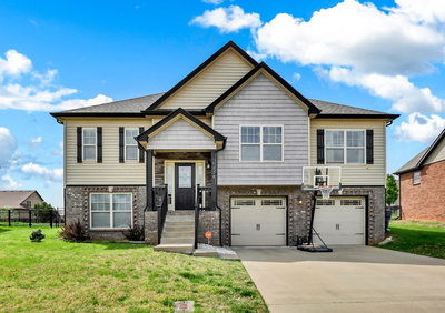 1128 Ivy Brook Way