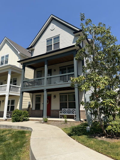 500 Broussard Blvd