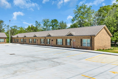 404 Cedar Ln