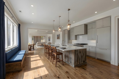 2203 Castleman Dr