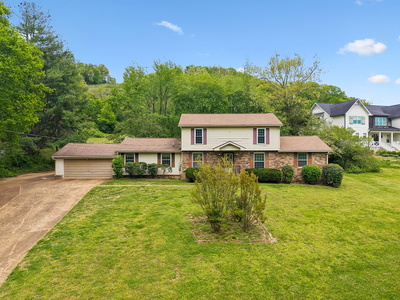1352 Holly Tree Gap Rd