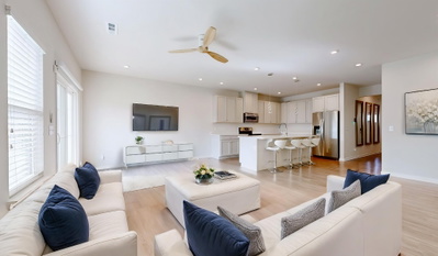 636 Exmoor Dr