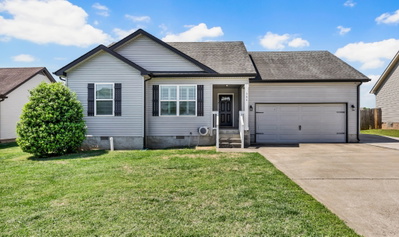 584 Tracy Ln