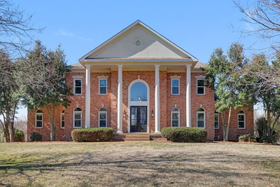 1016 Lexington Dr