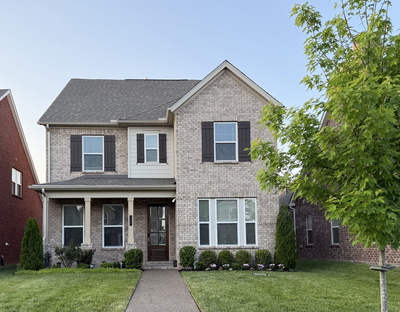 152 Calm Waters St