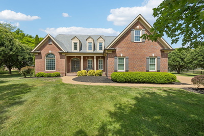 608 Akin Ct