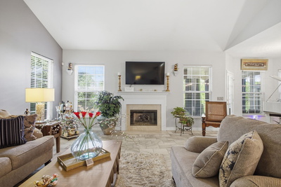 1013 Wyntergrace Farm Rd