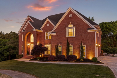 6404 Beacon Pointe Circle