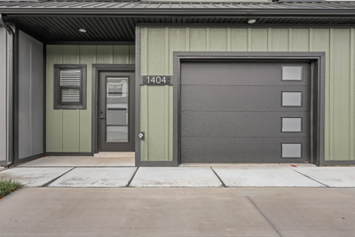 1404 Jonathan Wade Circle