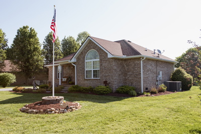 119 Irish Oaks Dr