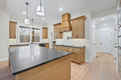 1319 Shady Grove Rd