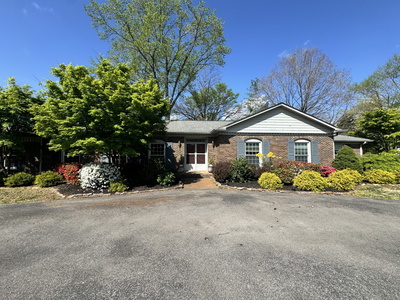 315 Oakvale Dr