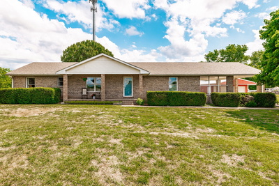1976 Hartsville Pike