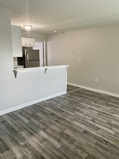 94 Cedarcrest Dr