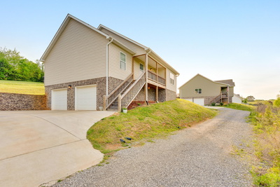 352 Hungry Hollow Road, SE
