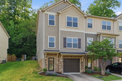 1123 Woodbury Falls Ct