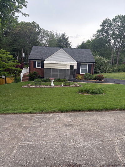 1735 Merritt Dr
