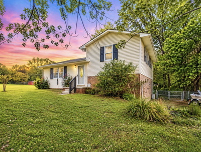 652 Old Florence Pulaski Rd