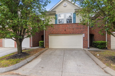 504 Heath Pl