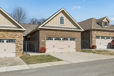 100 Placid Grove Ln