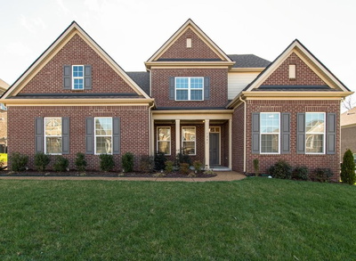1205 Cressy Ln