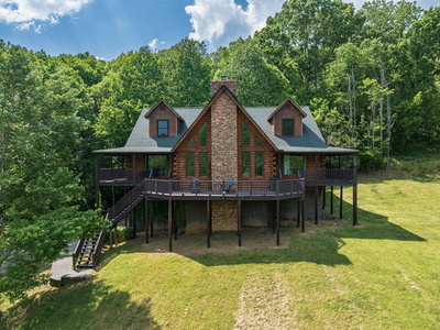 1723 Warren Hollow Rd