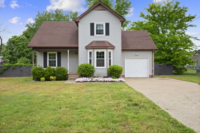 907 Desota Ln